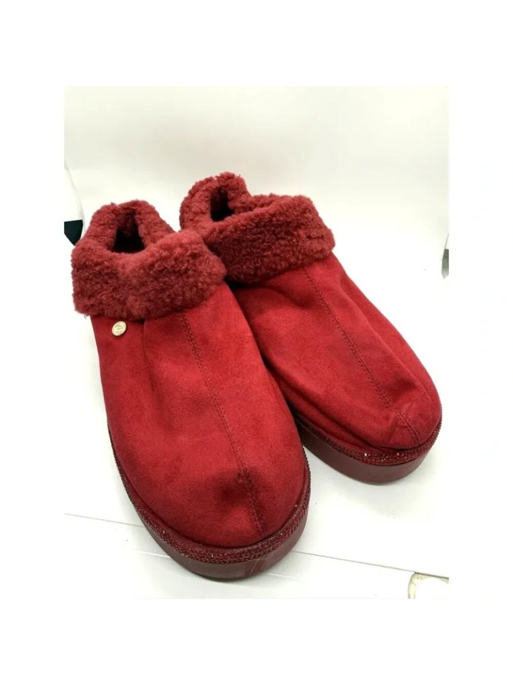 Joy Womens Red Fleece-Lined Slippers W/ Rhinestone Trim Size 9